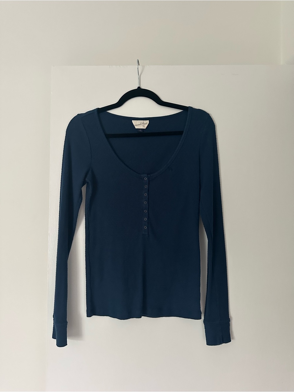Universal Thread Long-Sleeve Scoop Neck Henley Top - Navy Blue